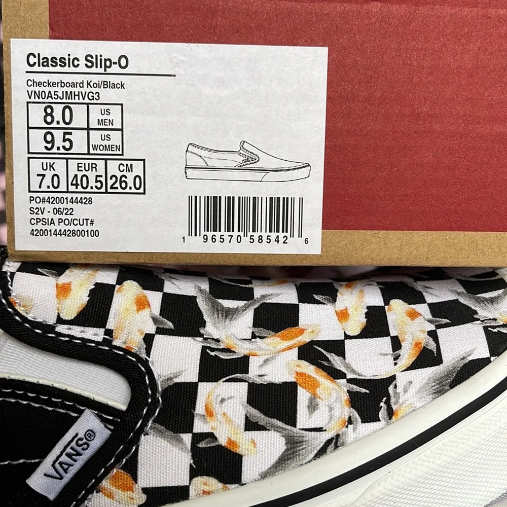 Vans WMNS Classic Slip-0n
Checkerboard Koi/Black
VN0A5JMHVG3
Sneakers - Picture 16 of 16